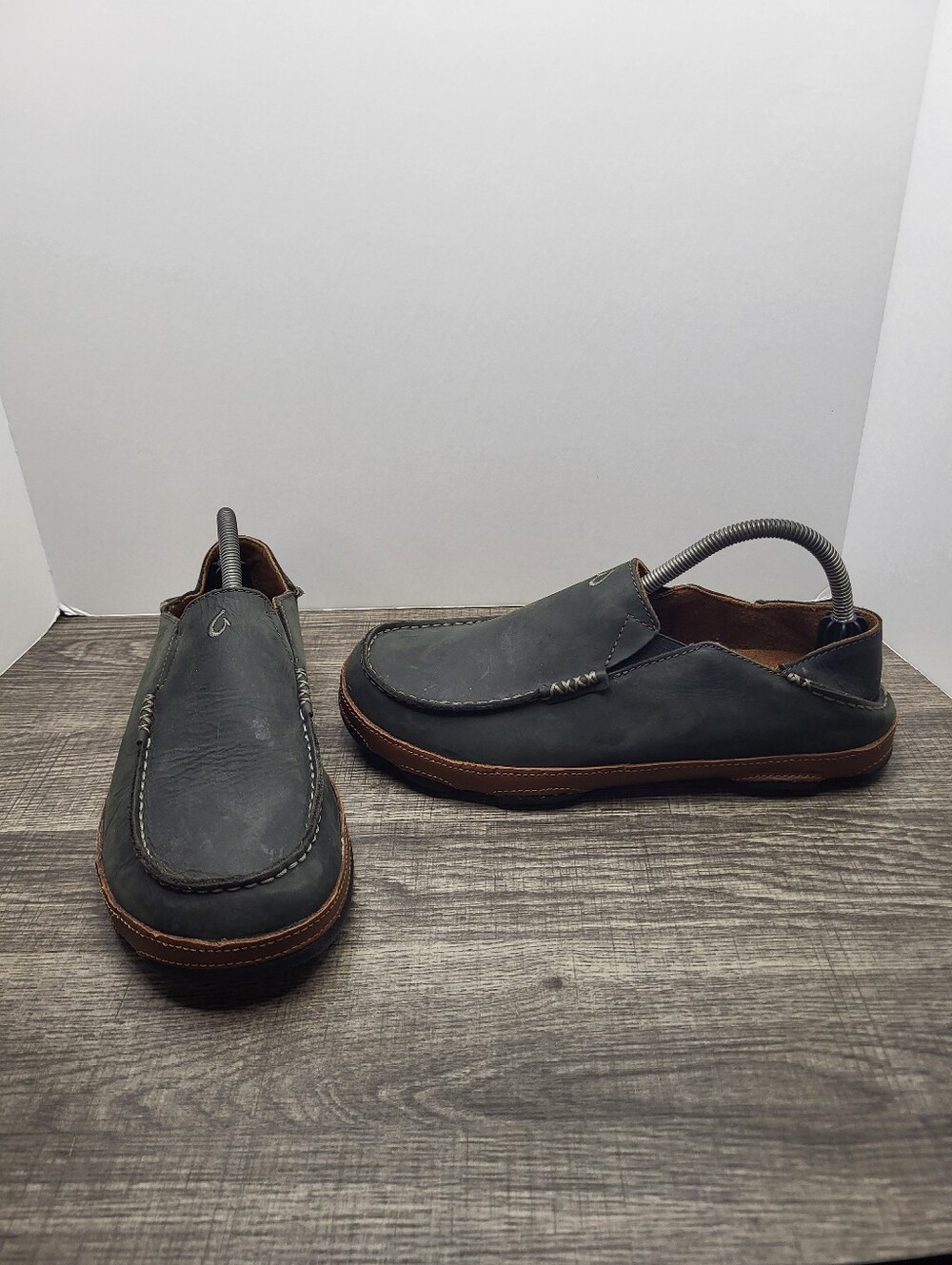 OluKai Moloa Slip On Loafers Shoes Black Leather Drop Heel Casual Mens 8.5